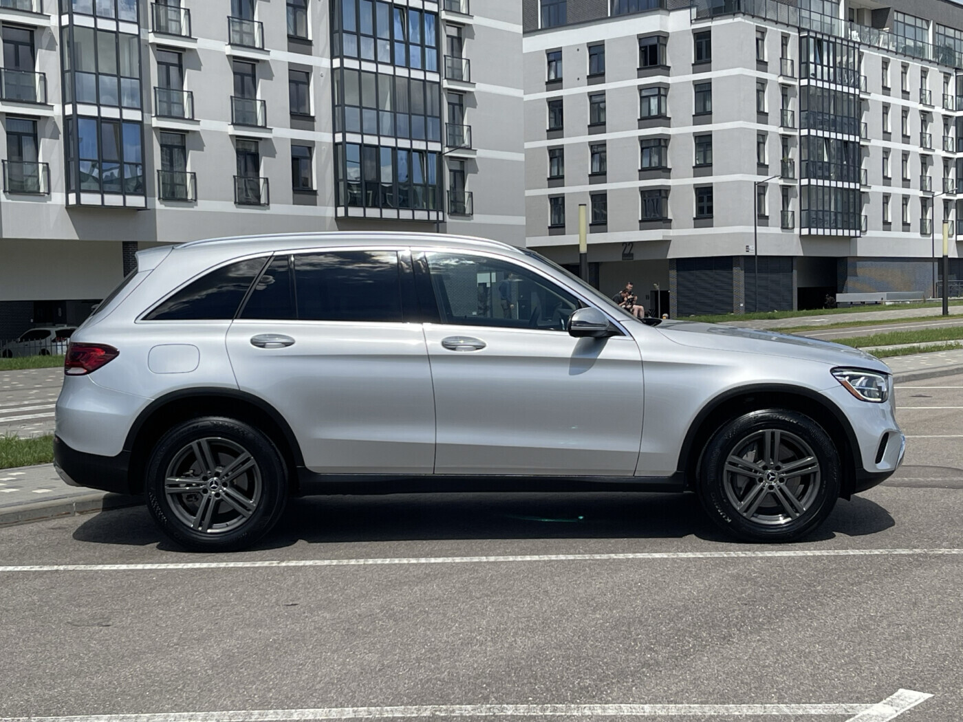 2019 Mercedes-Benz GLC из США купить в Минске, Беларуси.